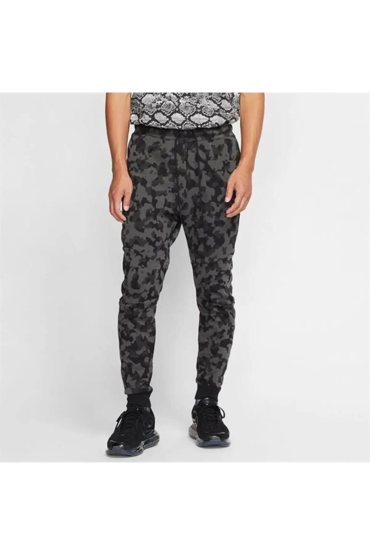 Erkek Siyah Tech Fleece Printed Joggers Eşofman Altı Cj5981-010