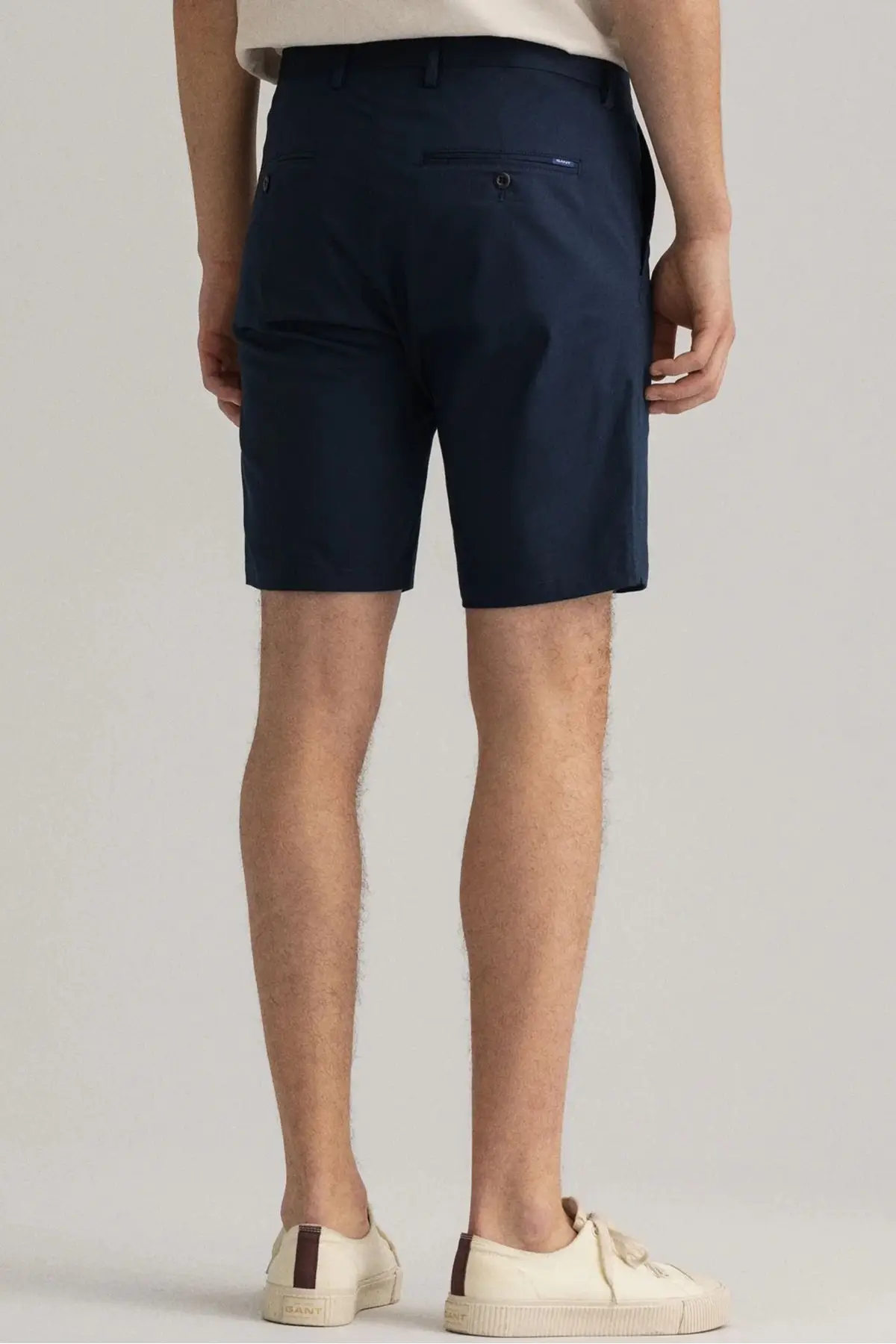 20070-410 GANT Men's Slim Fit Woven Bermuda Navy Shorts Erkek Dokuma Bermuda Şort Lacivert