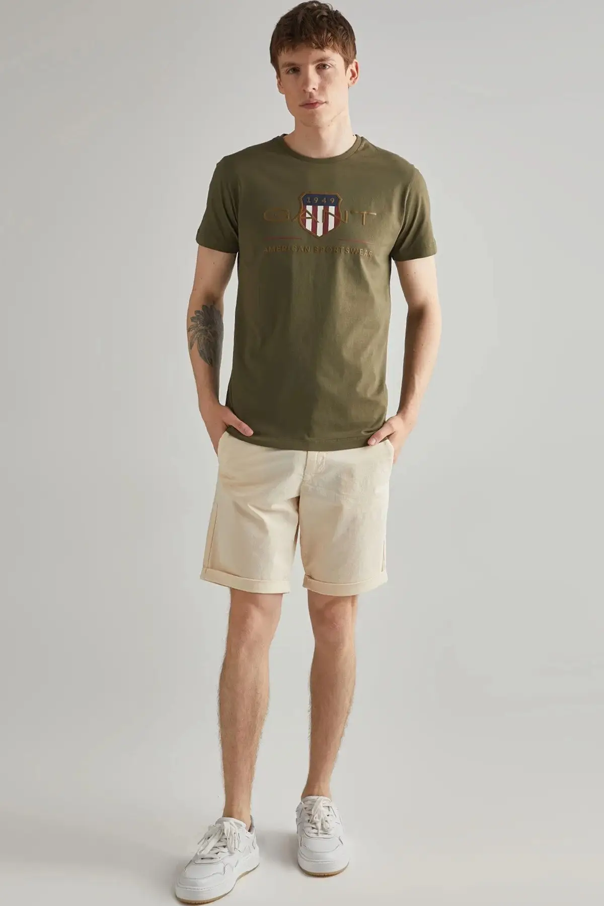 205043-130 GANT Men's Regular Fit Allister Sunfaded Chino Bermuda Cream Shorts Erkek Kanvas Bermuda Şort Krem