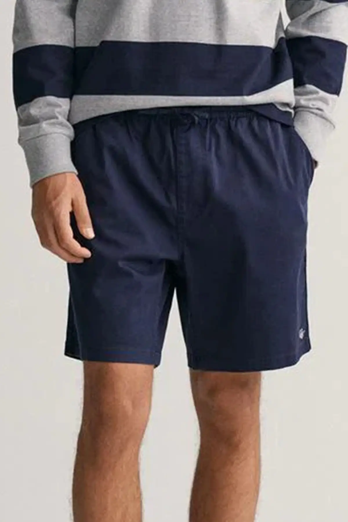 205057-410 GANT Men's Regular Fit Soft Canvas Bermuda Shorts Erkek Yumuşak Kanvas Bermuda Şort Lacivert