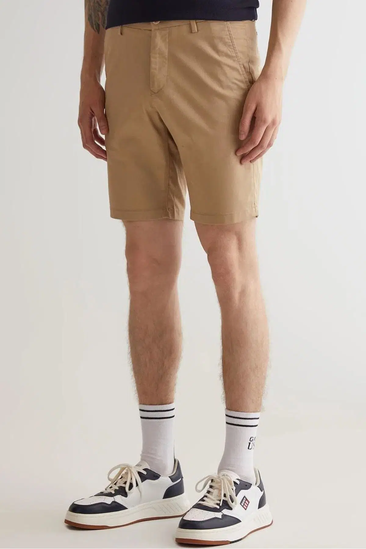 GANT Men's Slim Fit Chino Bermuda Shorts Erkek Dar Kesim Kanvas Bermuda Şort Bej