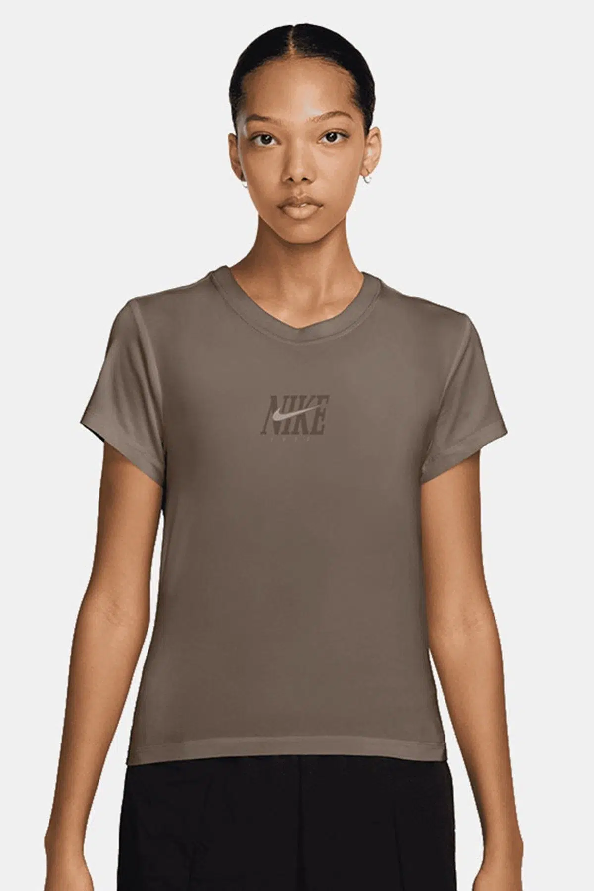Nike Slim Phoenix Womens Brown Tshirt Kısa Kollu Kadın Tişört Kahverengi