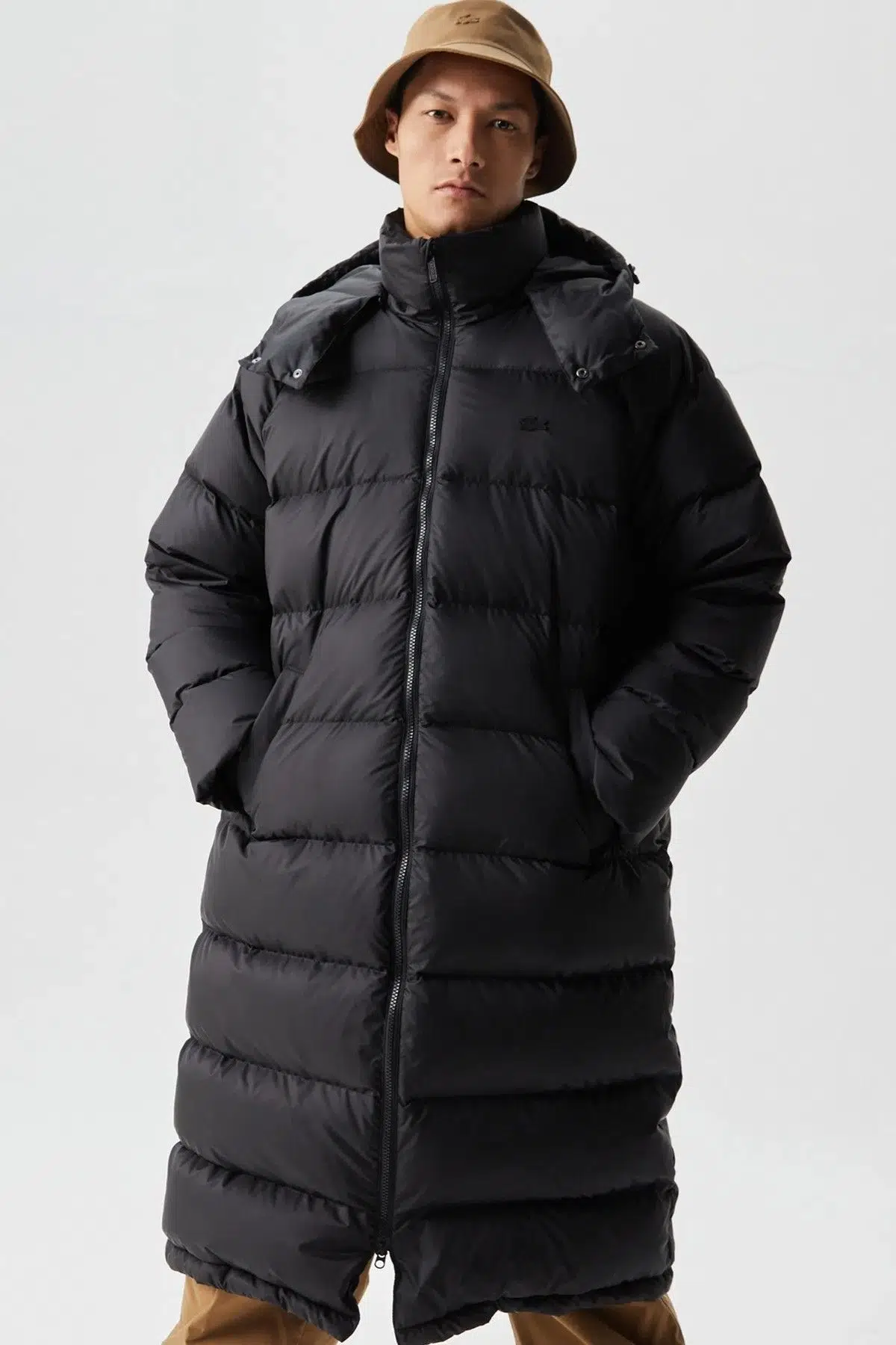Lacoste Down Fill Parka Uzun Boy Kaz Tüyü Dolgulu Çıkartılabilir Kapüşonlu Erkek Parka Siyah