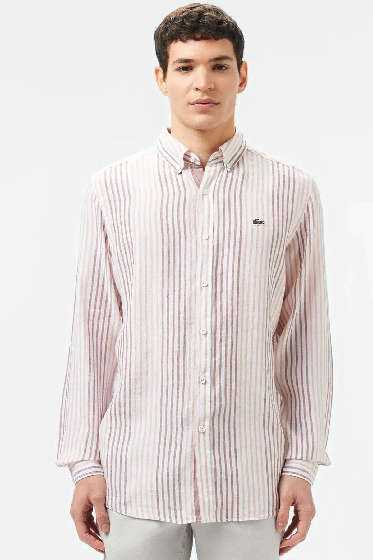 Lacoste Men's Regular Fit Button-Down Collar Linen Shirt Erkek Düğmeli Yaka Keten Gömlek Kahverengi