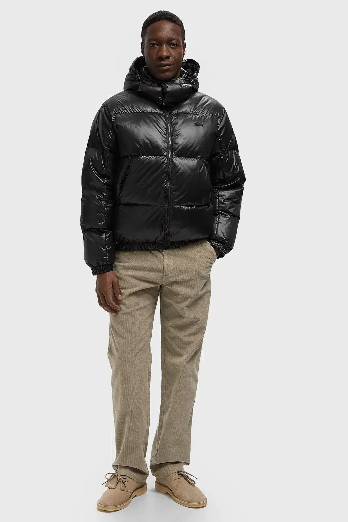 Lacoste Relaxed Fit Down Fill Mens Jacket Çıkarılabilir Kapüşonlu Rahat Kesim Suya Dayanıklı Erkek Kaz tüyü Mont Siyah