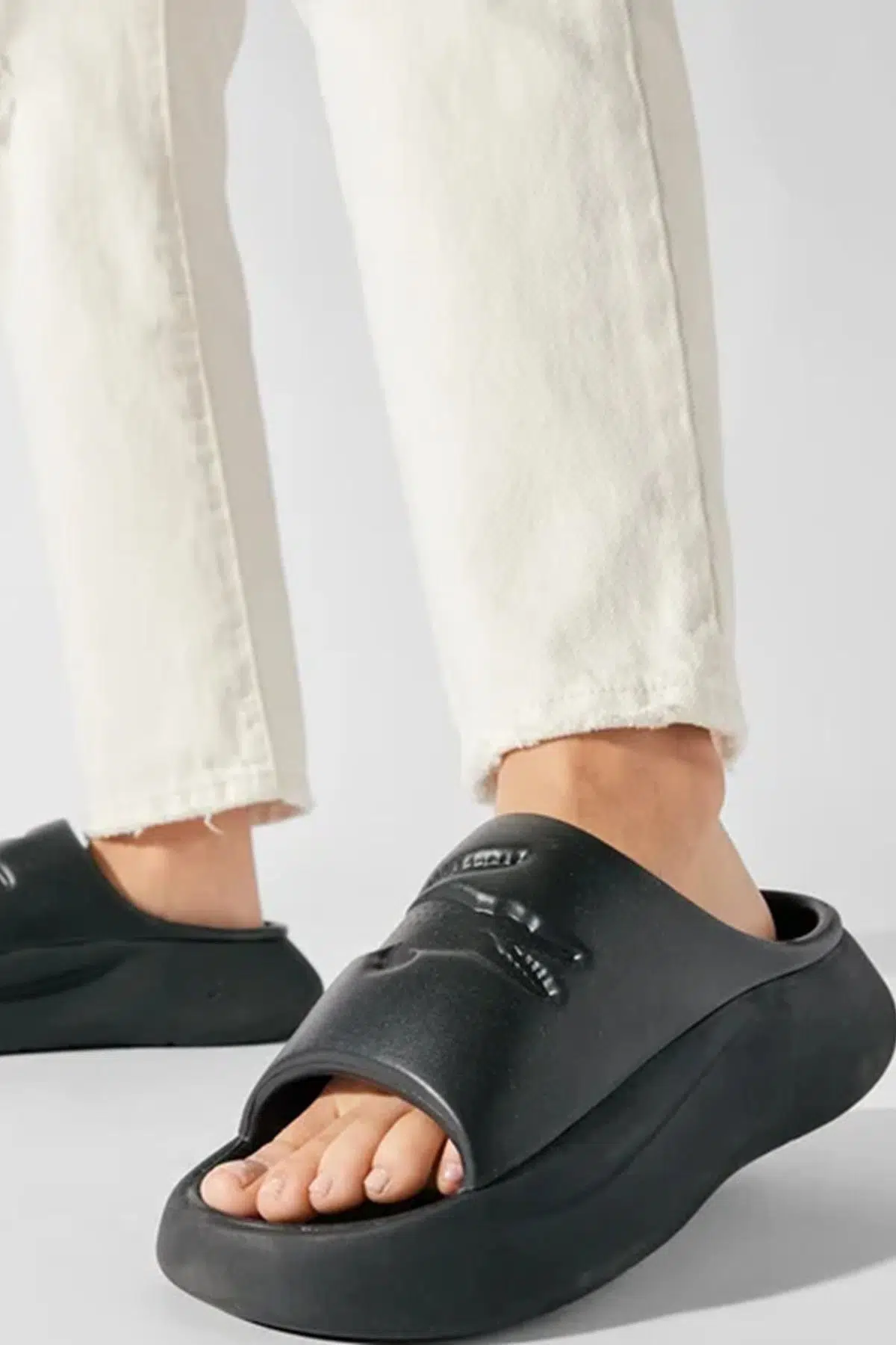Lacoste Serve Slide 3.0 Unisex Terlik Siyah
