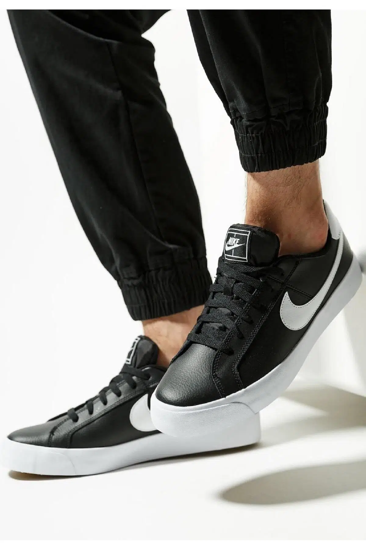 Nike A. C. Court Royal Leather Sneakers in Black Hakiki Deri Siyah Spor Ayakkabı