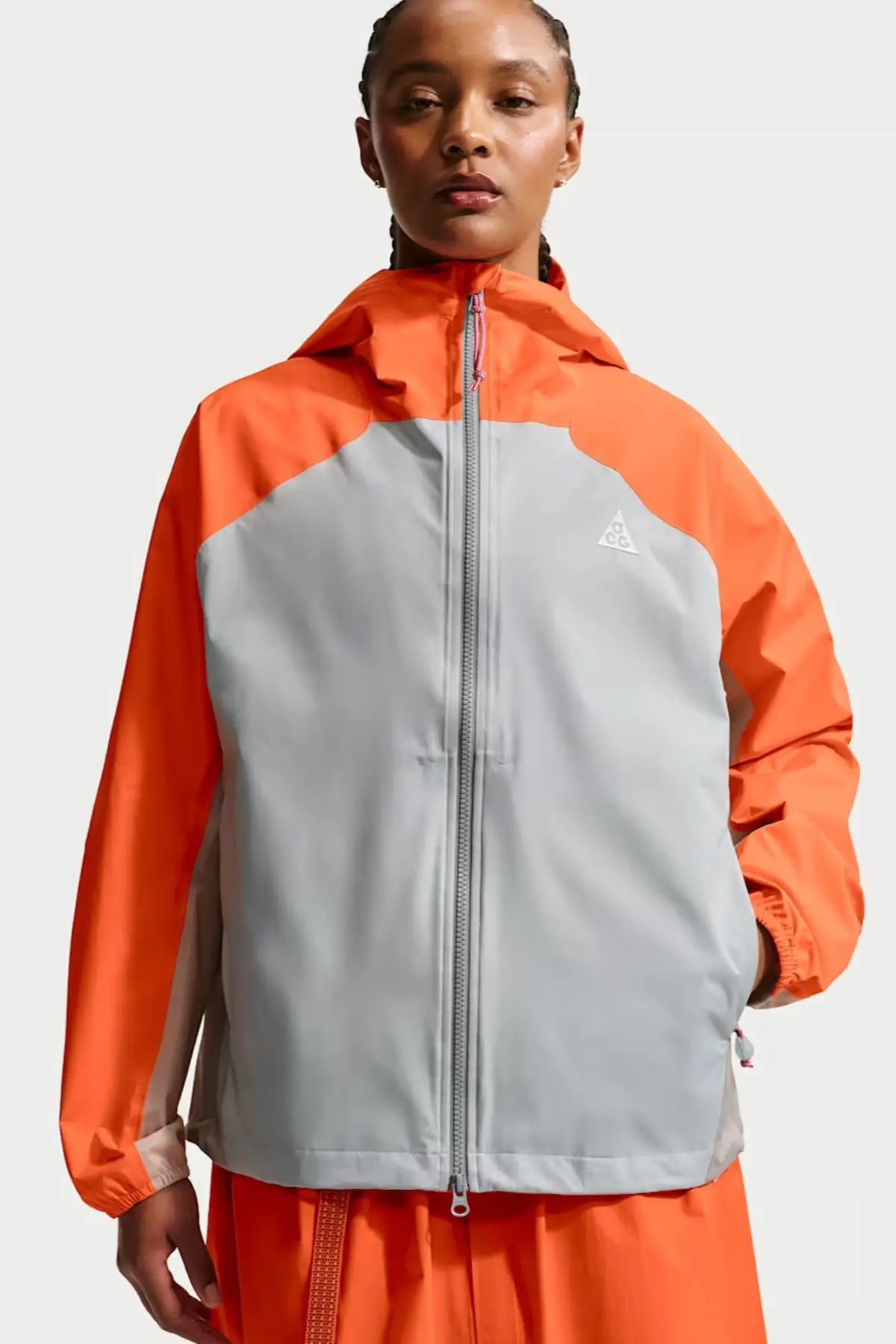 IF0101-819 Nike ACG Phantazma Storm-Fit ADV Womens Jacket Su Geçirmez Kapüşonlu Kadın Yağmurluk Gri-Turuncu
