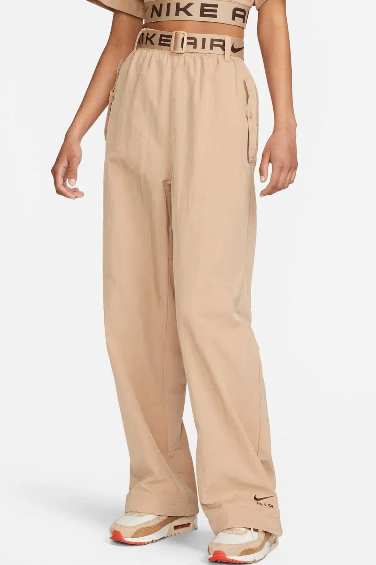 Nike Air High Rise Loose Fit Woven Cargo Pant Kadın Bol Kesim Yüksek Bel Dokuma Kemerli Eşofman Altı Bej