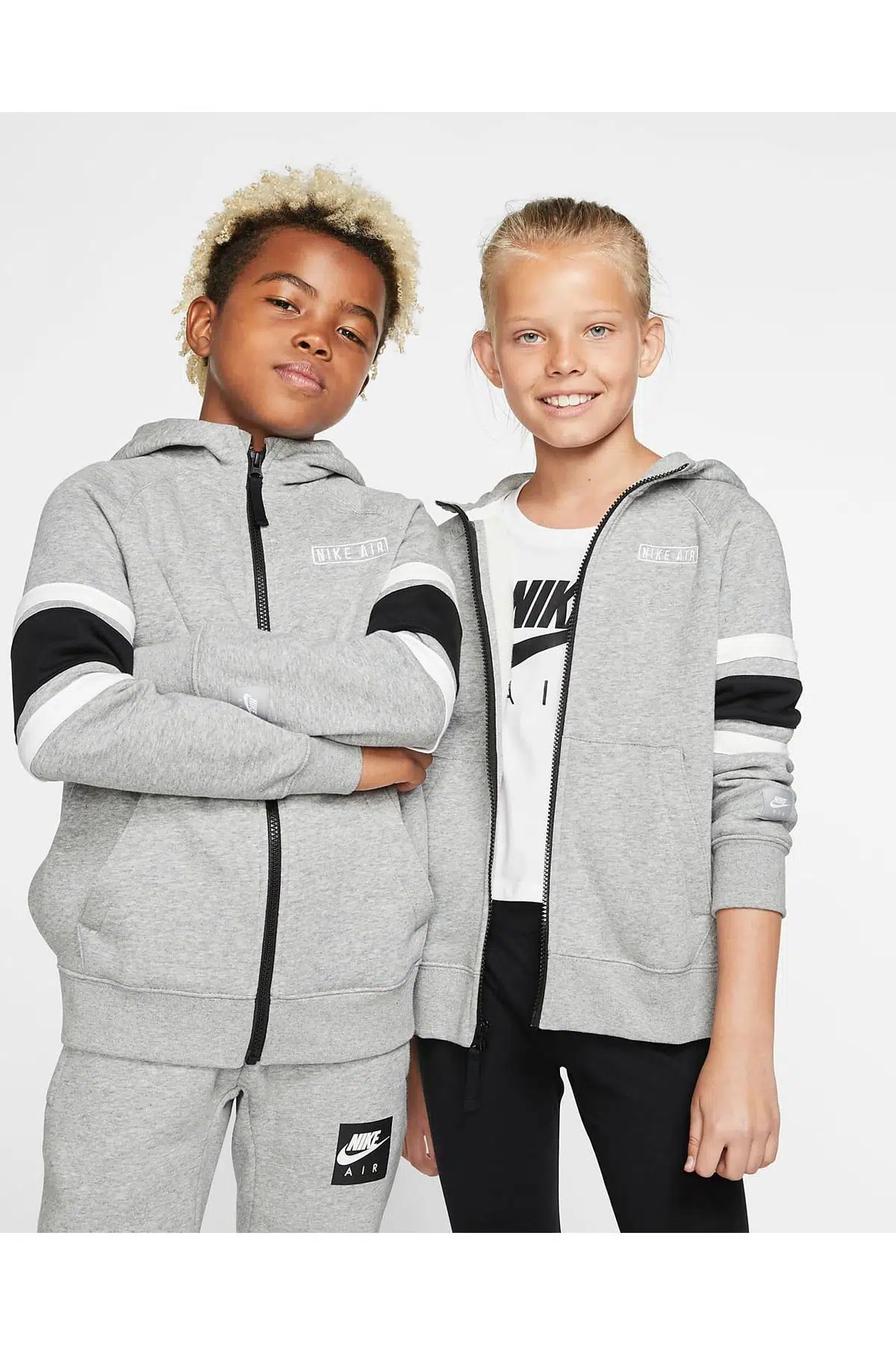 Nike Air Tam Boy Fermuarlı Genç Çocuk Kapüşonlu Sweatshirt BV3590