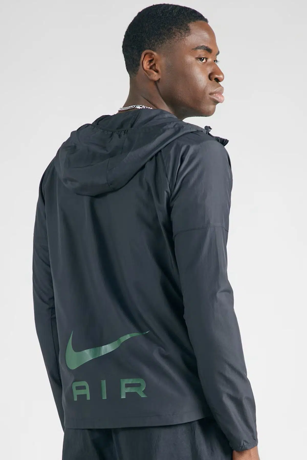 Nike Air Water Resistant Packable Hoodie Jacket Erkek Kapüşonlu Çanta Olabilen Suitici Spor Ceket Siyah-Yeşil