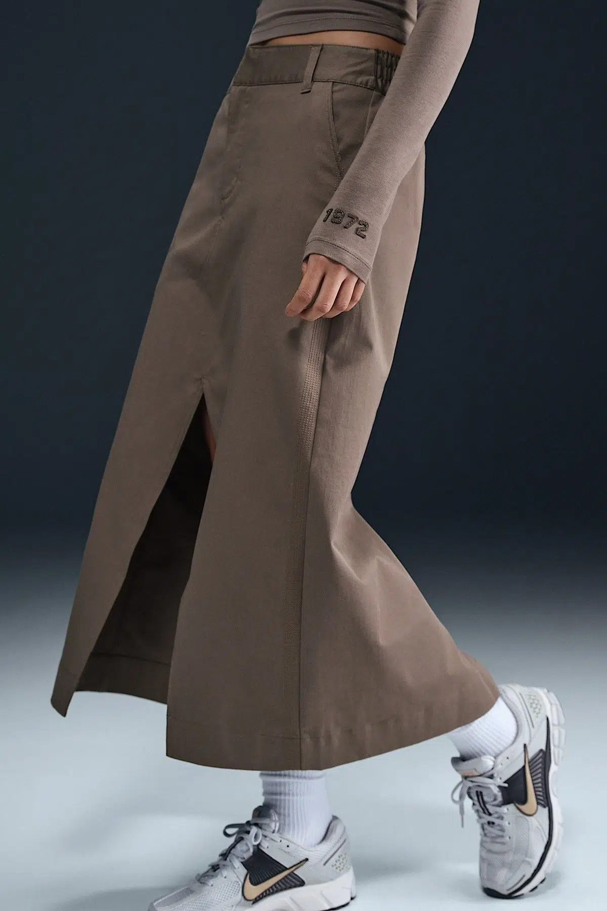 Nike Sportswear Collection Women's Twill Skirt Kadın Gabardin Yırtmaçlı Etek Kahverengi