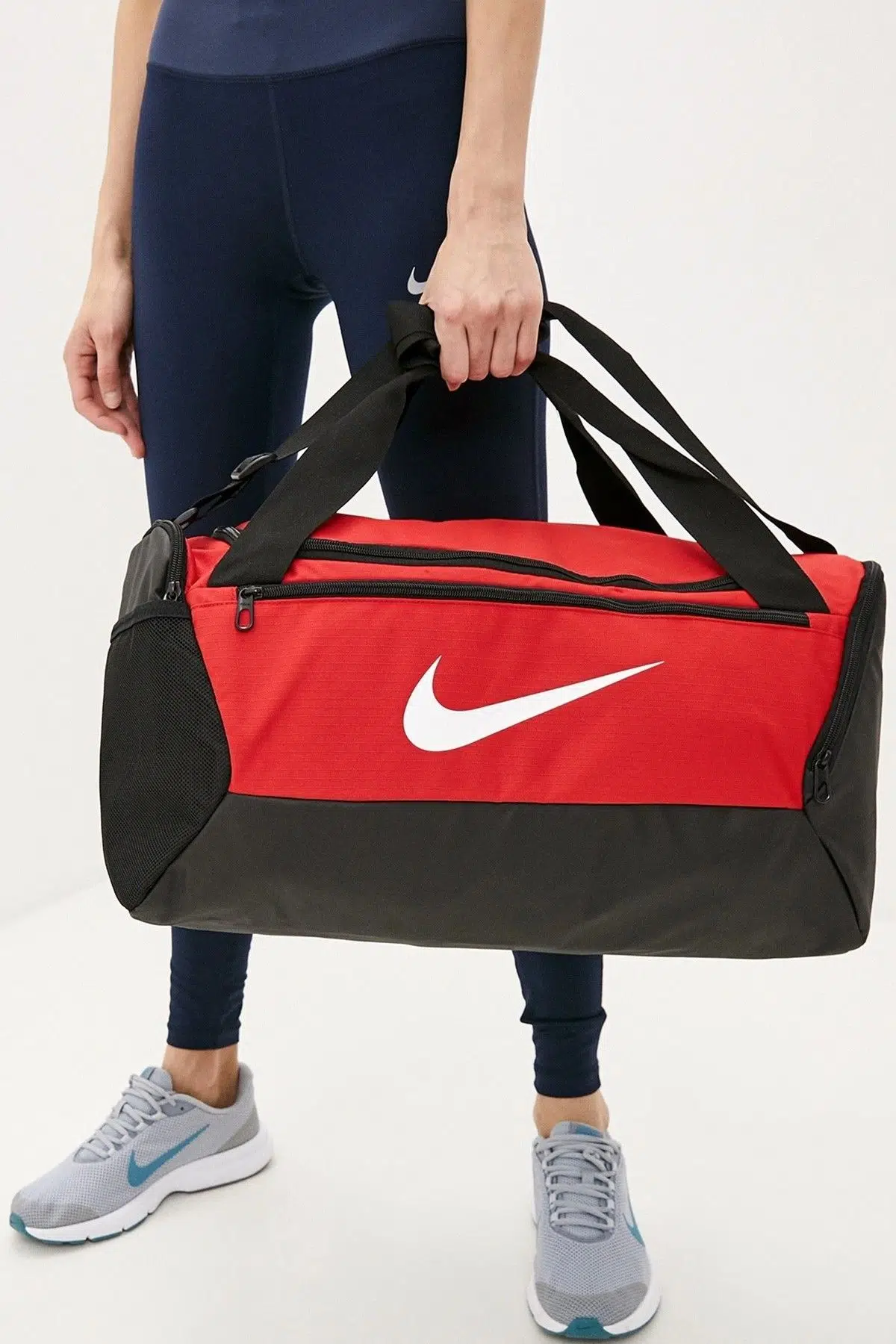 Nike Brasilia Small Training Duffel Bag Unisex (51cm x 28cm x 28cm) Spor Çantası Kırmızı