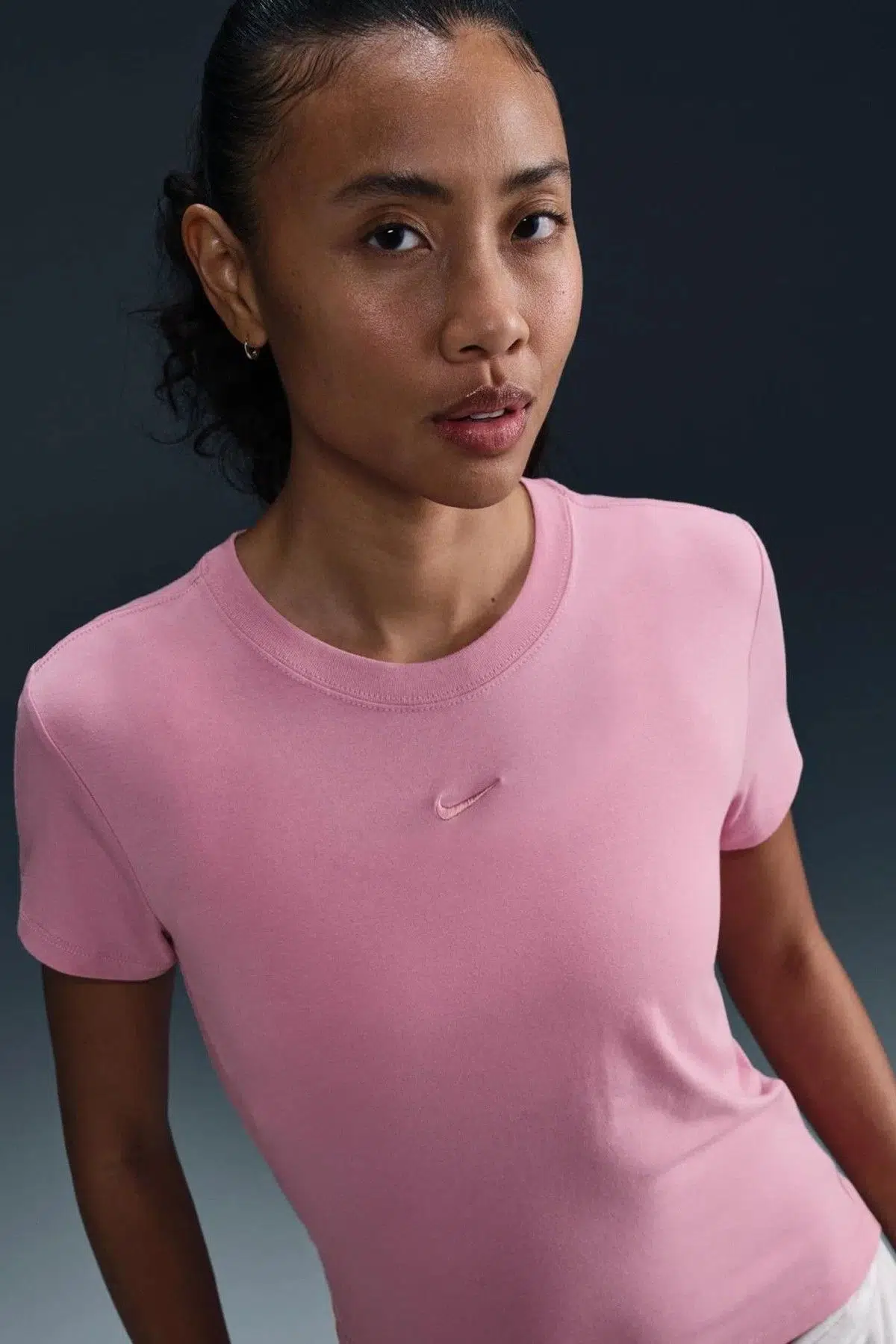 Nike Chill Knit MD Crop Womens Pink Tshirt Kısa Kollu Kadın Tişört Pembe