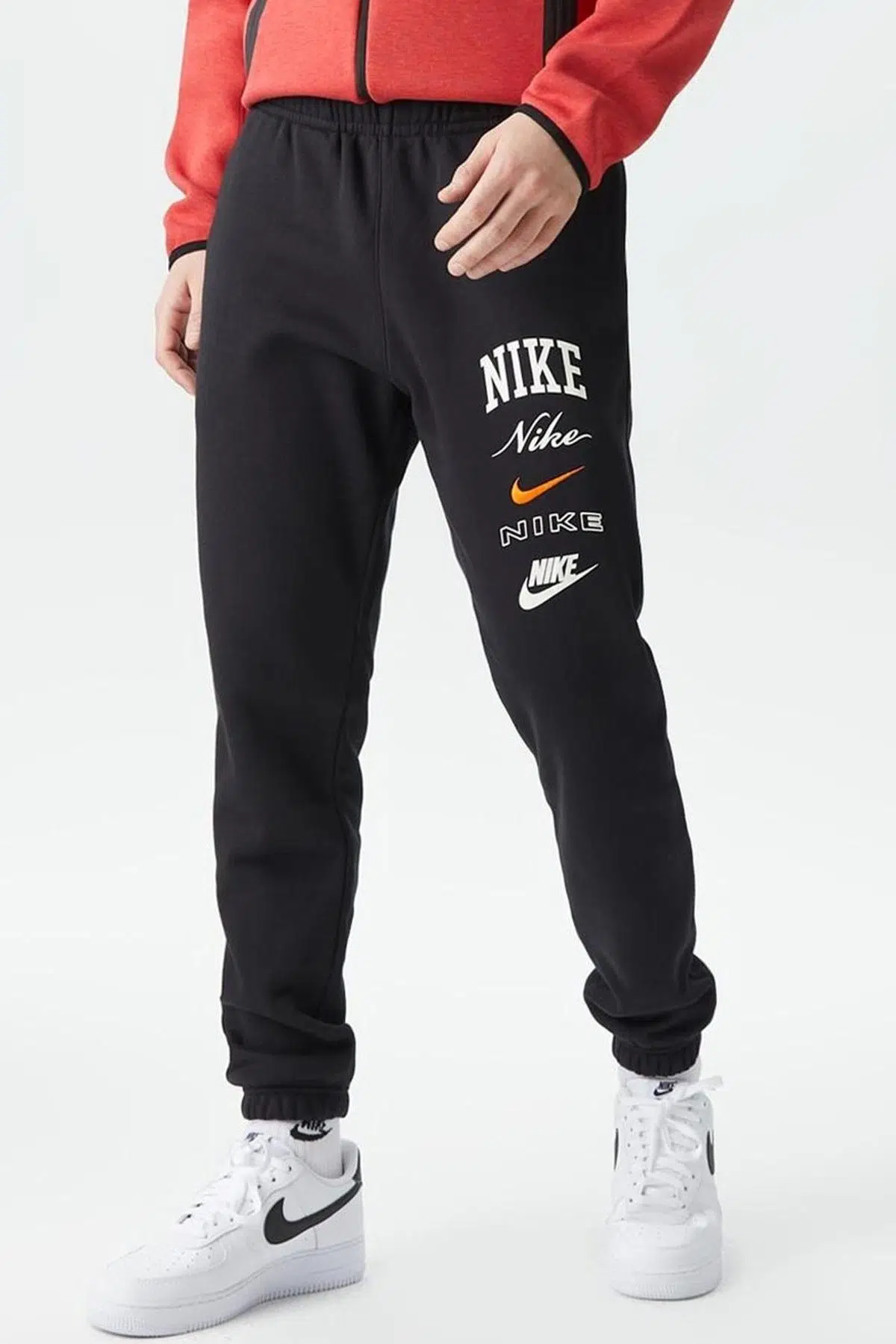Nike Club Fleece Stack Graphics Cuffed Jogger Erkek Eşofman Altı Siyah
