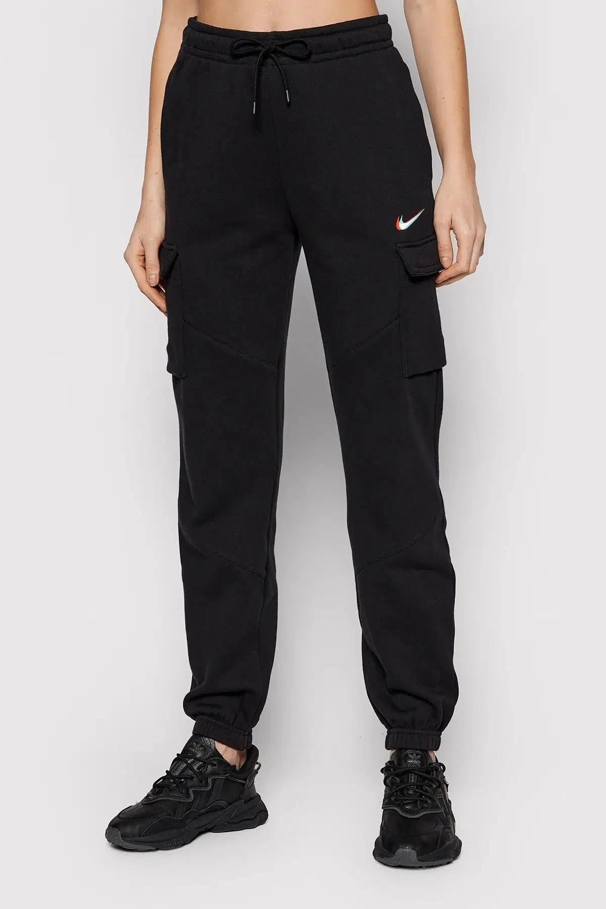 Nike Sportswear Dance Cargo Loose Fit Sweatpants Kadın Bol Kesim Kargo Cepli Eşofman Altı Siyah