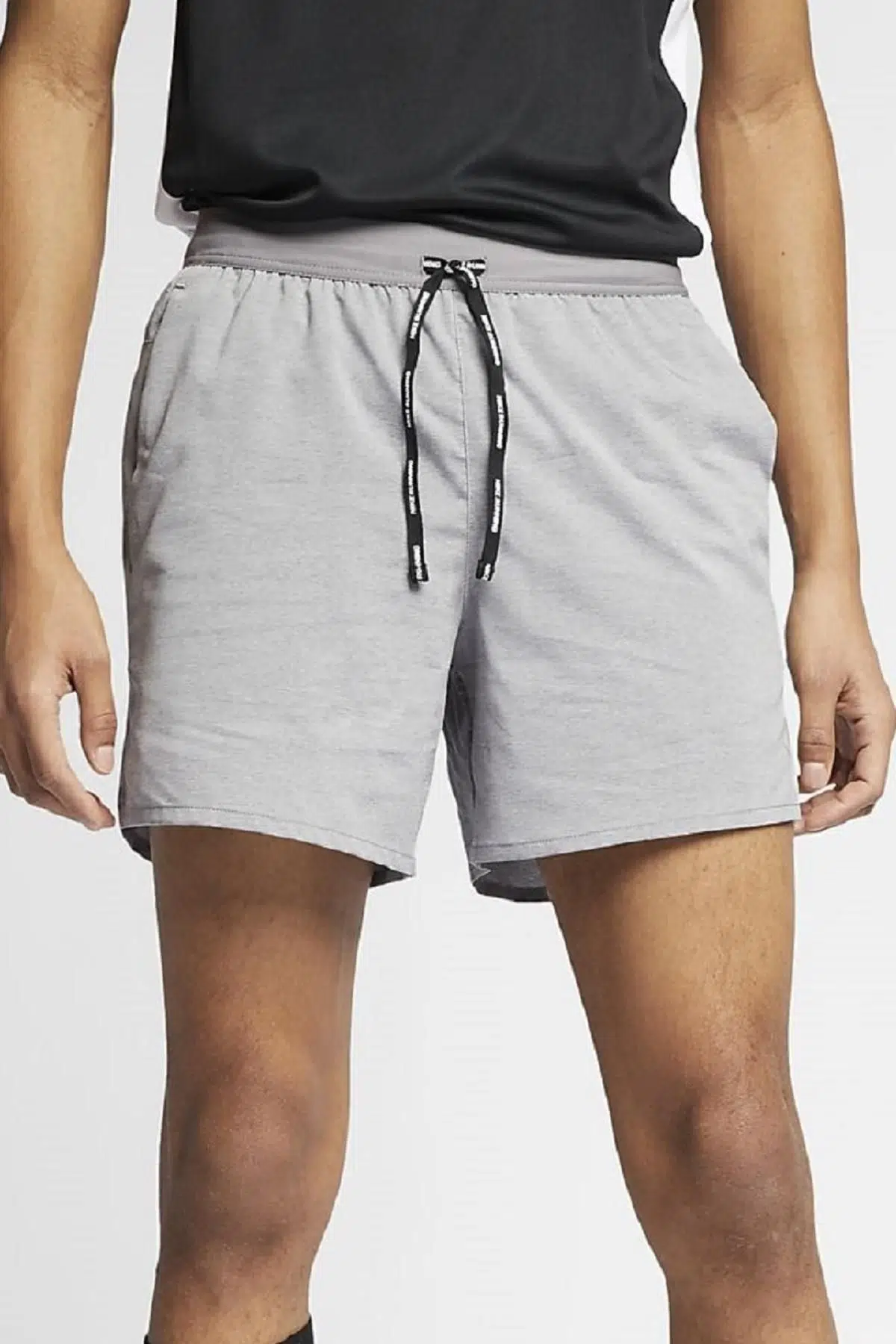 Nike Dri-FIT Flex Stride Fermuarlı Waterproof Cepli Koşu Şortu