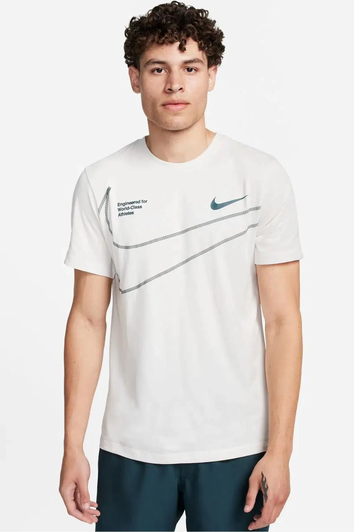 Nike Training Dri Fit Men's Tee Erkek Koşu Antrenman Tişörtü Krem