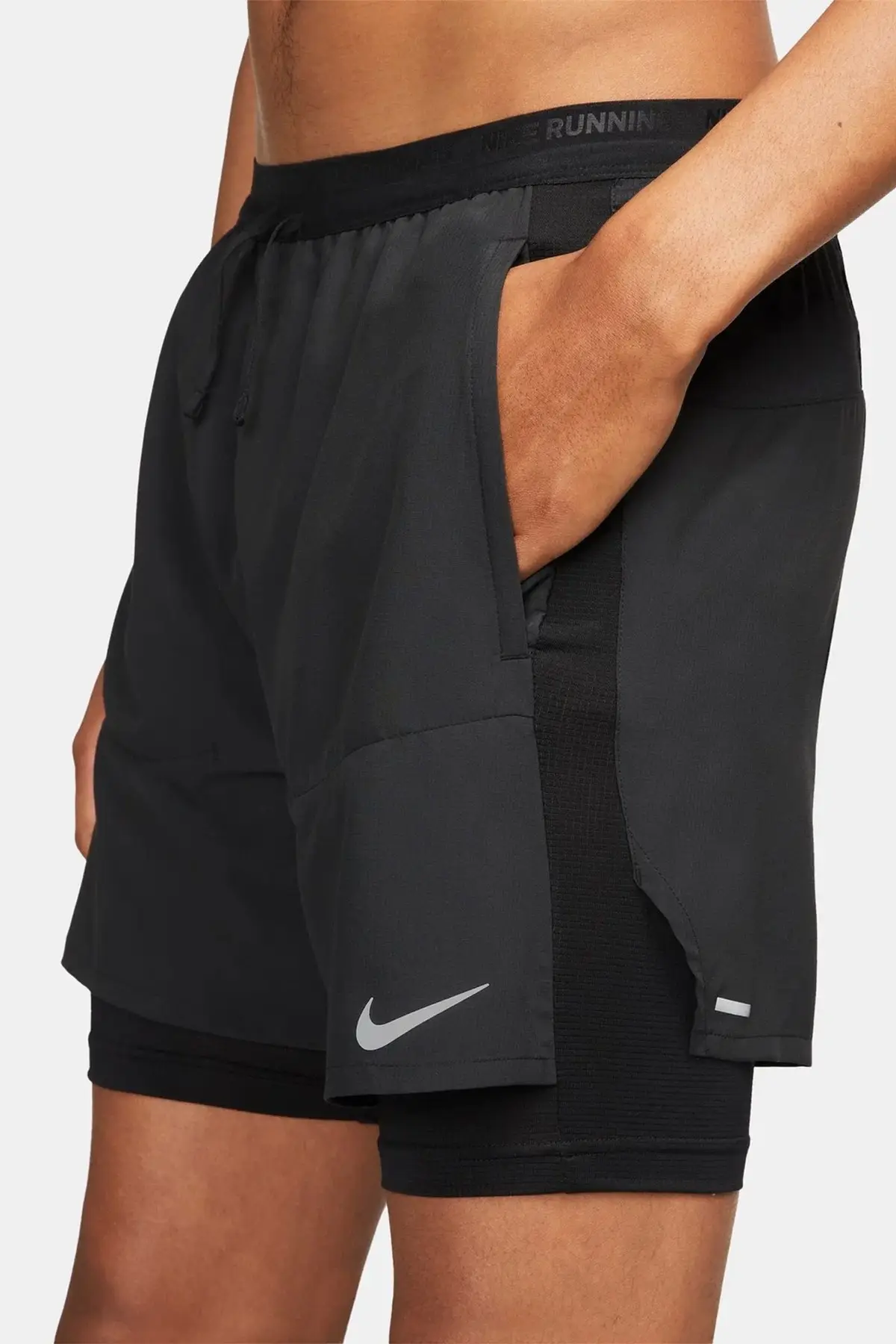 DM4757-010 Nike Dri-FIT Stride Mens Running Short Hybrid Erkek Koşu Antreman Şort Siyah
