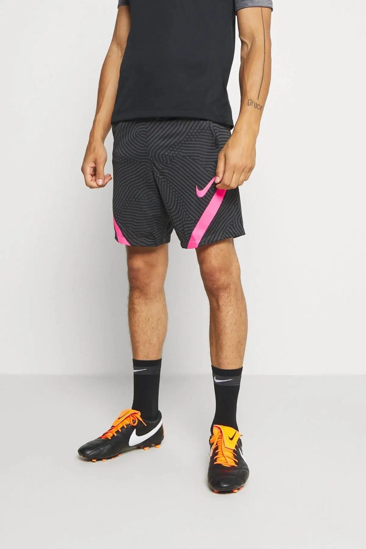 Nike Dri-fit Strike Shorts Black Fermuarlı Siyah Futbol Şortu