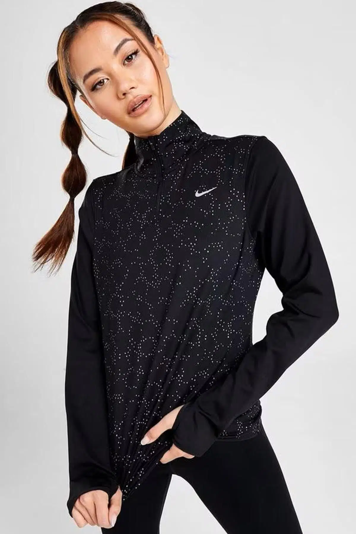 Nike Dri Fit Swift Element 1/4 Zip Running Womens Kadın Çeyrek Fermuarlı Reflektörlü Sweatshirt Siyah