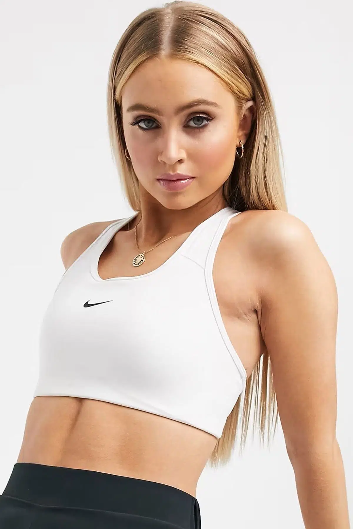 Nike Dri-Fit Swoosh Medium Support 1 Piece Pad Bra Kadın Orta Destekli Tek Parça Pedli Spor Sütyeni Beyaz