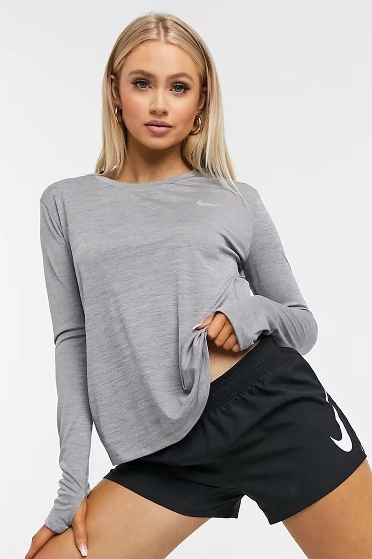 Nike Dri-Fit Women’s Long Sleeved Miler Kadın Antreman Koşu Sweatshirt Gri