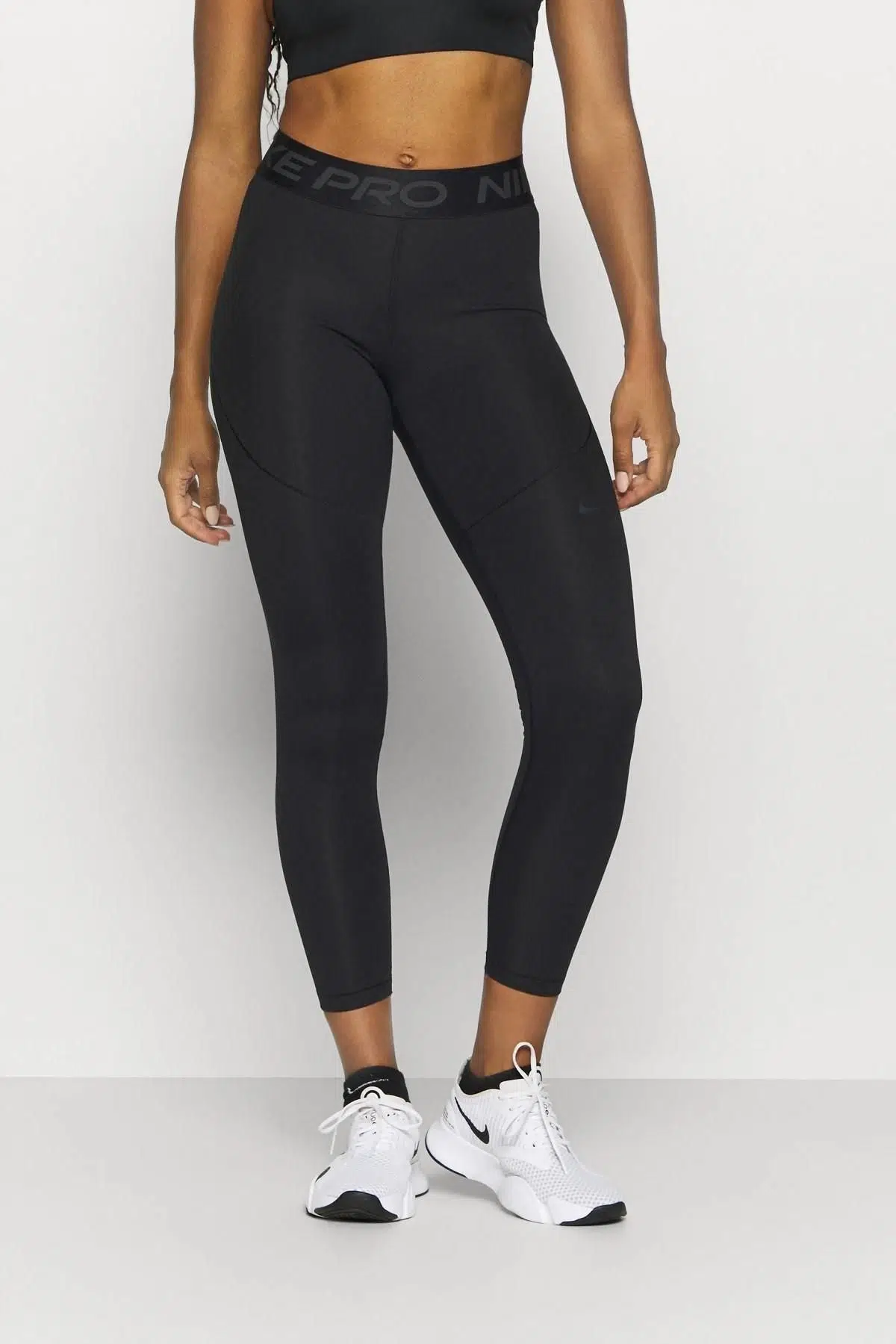 Nike Pro Therma Leggins Şekillendirici Siyah Termal Tayt