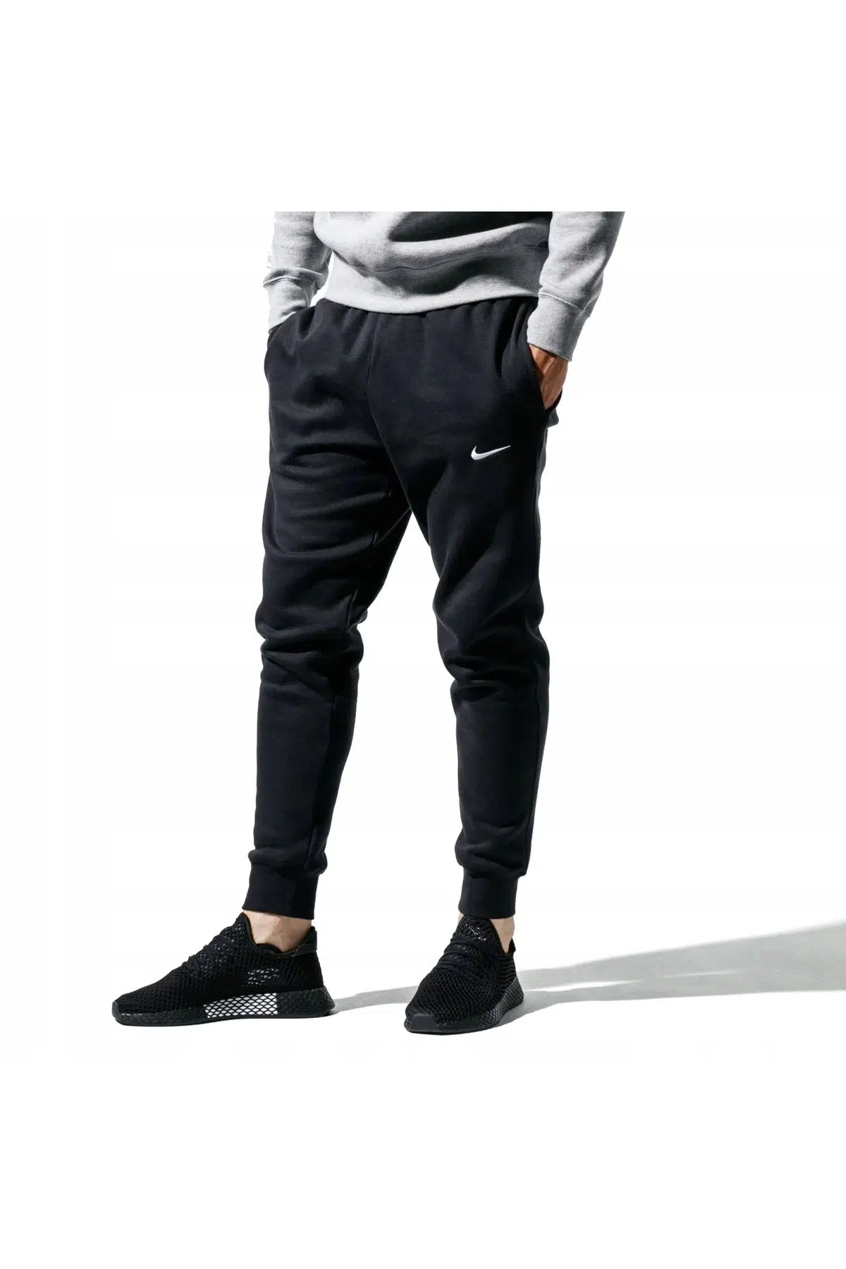 Nike Erkek Eşofman Altı Fleece Tapered Swoosh Jogger 826431-010