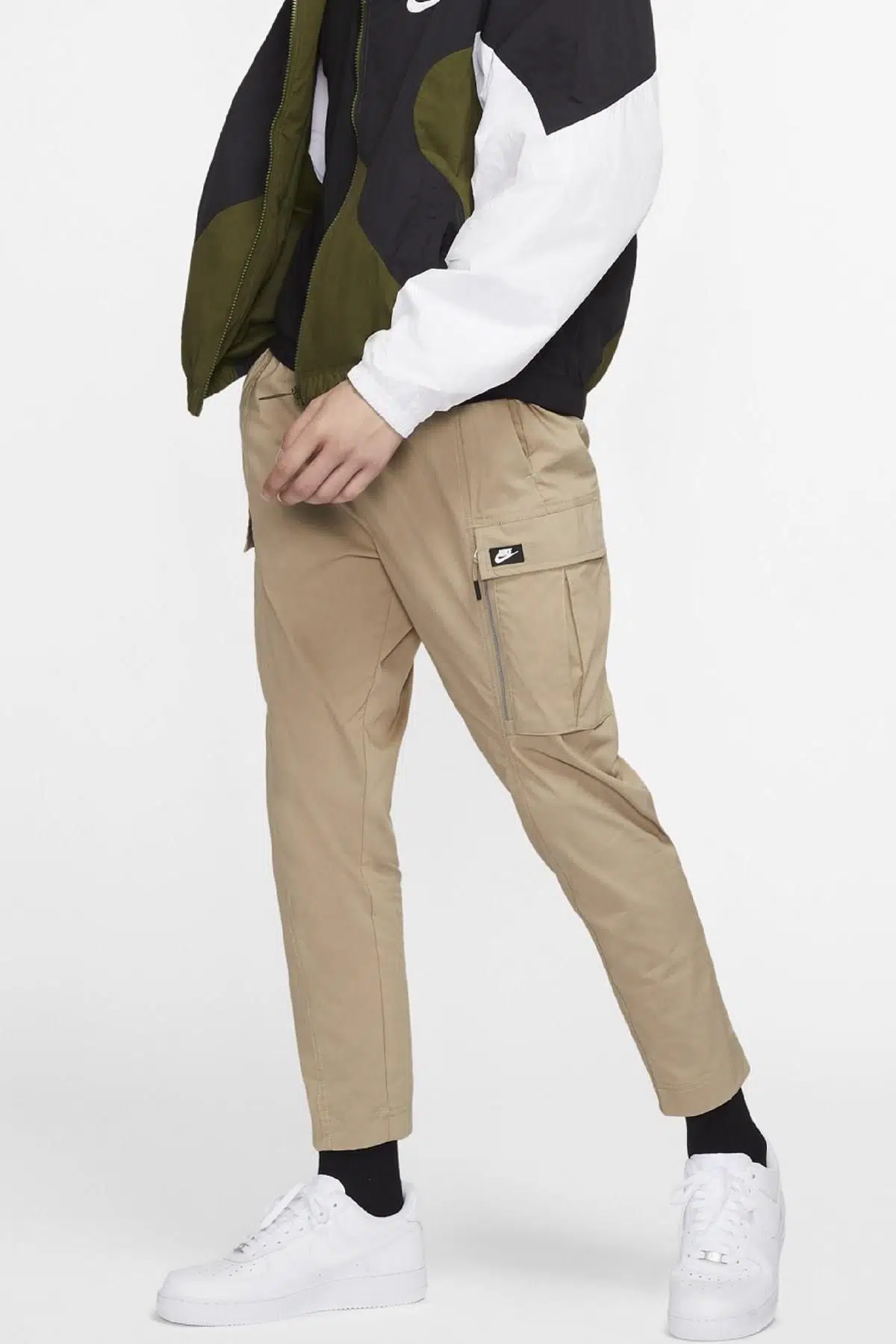 Nike Sportswear Style Essentials Bol Kesim Dokuma Cargo Pantolon