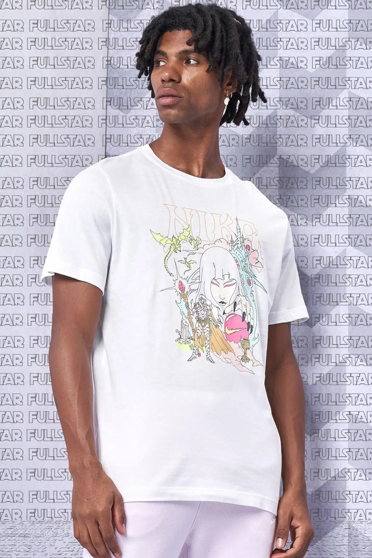 Nike Fantasy Graphic Unisex Tee White ince Jarse Pamuk Unisex Tişört Beyaz