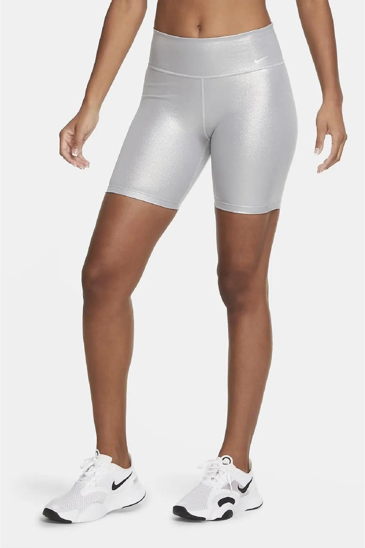 Nike One Icon Clash 7" (18cm approx.) Training Kadın Şort - Metalik