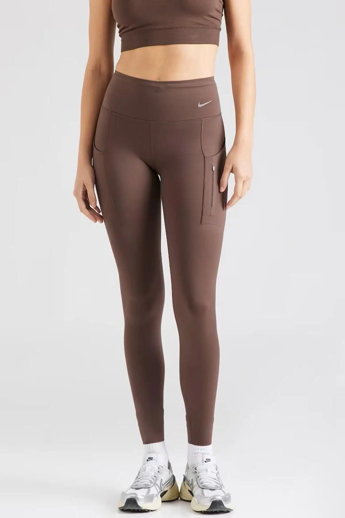 Nike Go Firm Support High Rise Full Length Kadın 6 Cepli Lazer Kesim Antreman Taytı Koyu Kahve