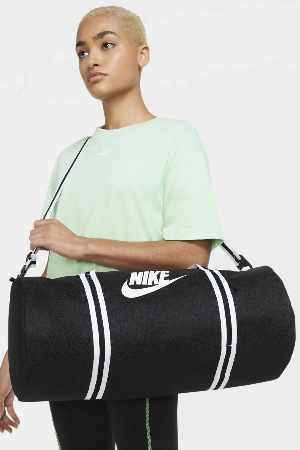 Nike Heritage Duff 30 LT Unisex (53,5cm x 25,5cm x 25,5cm) Günlük Stil Çanta Siyah