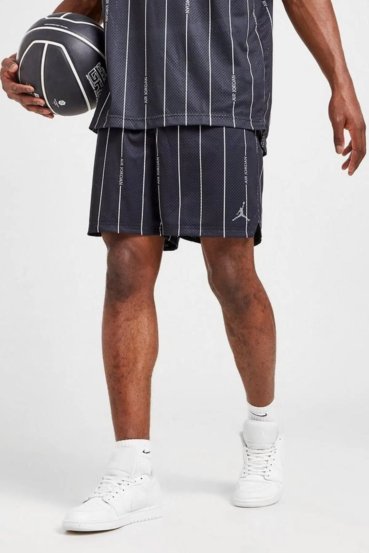 Nike Jordan M J Ess Aop Short Bol Kesim Basketbol Şortu Siyah