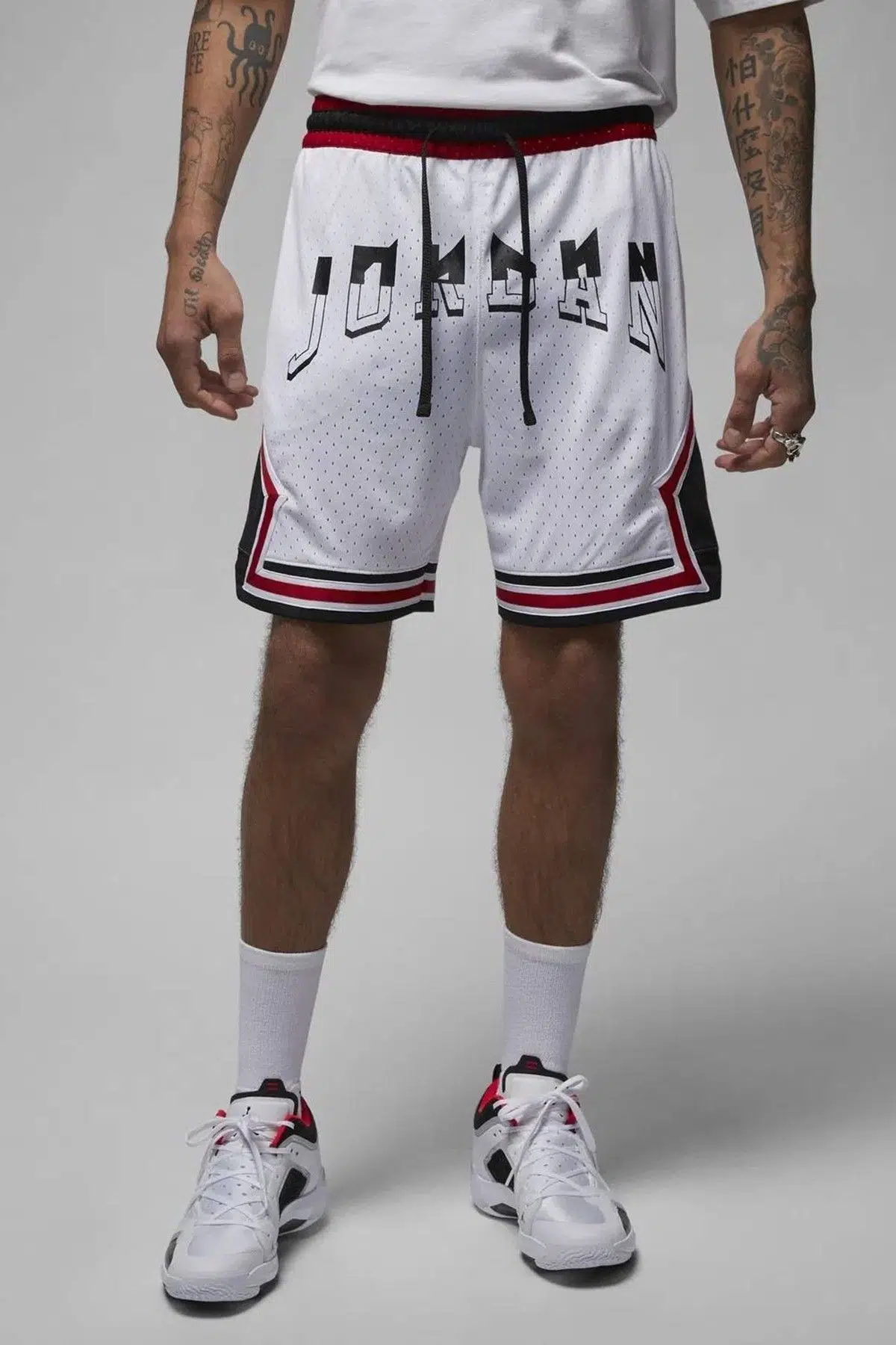 Nike Jordan Sport Diamond Shorts Erkek Şort Beyaz Kırmızı