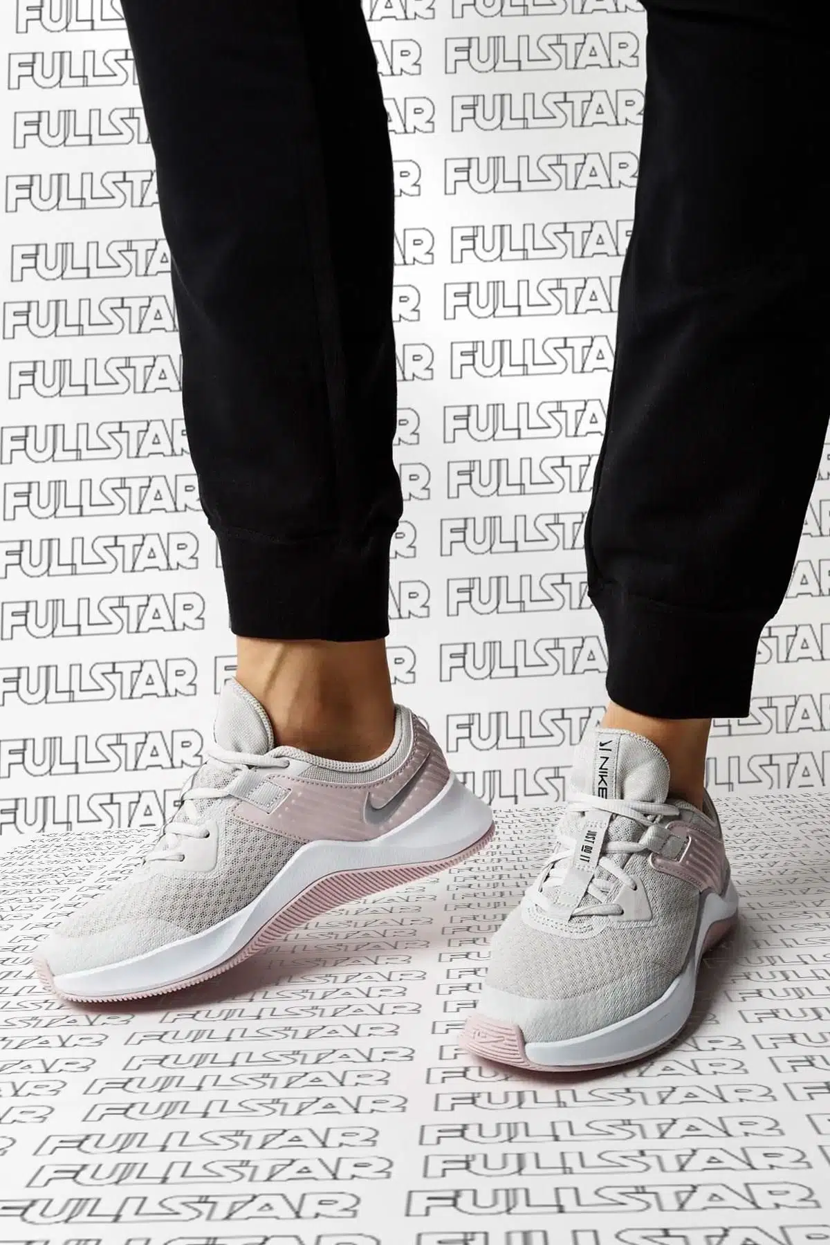 Nike MC Trainer Walk Training Shoes Pink Kadın Pembe Yürüyüş Antrenman Ayakkabısı
