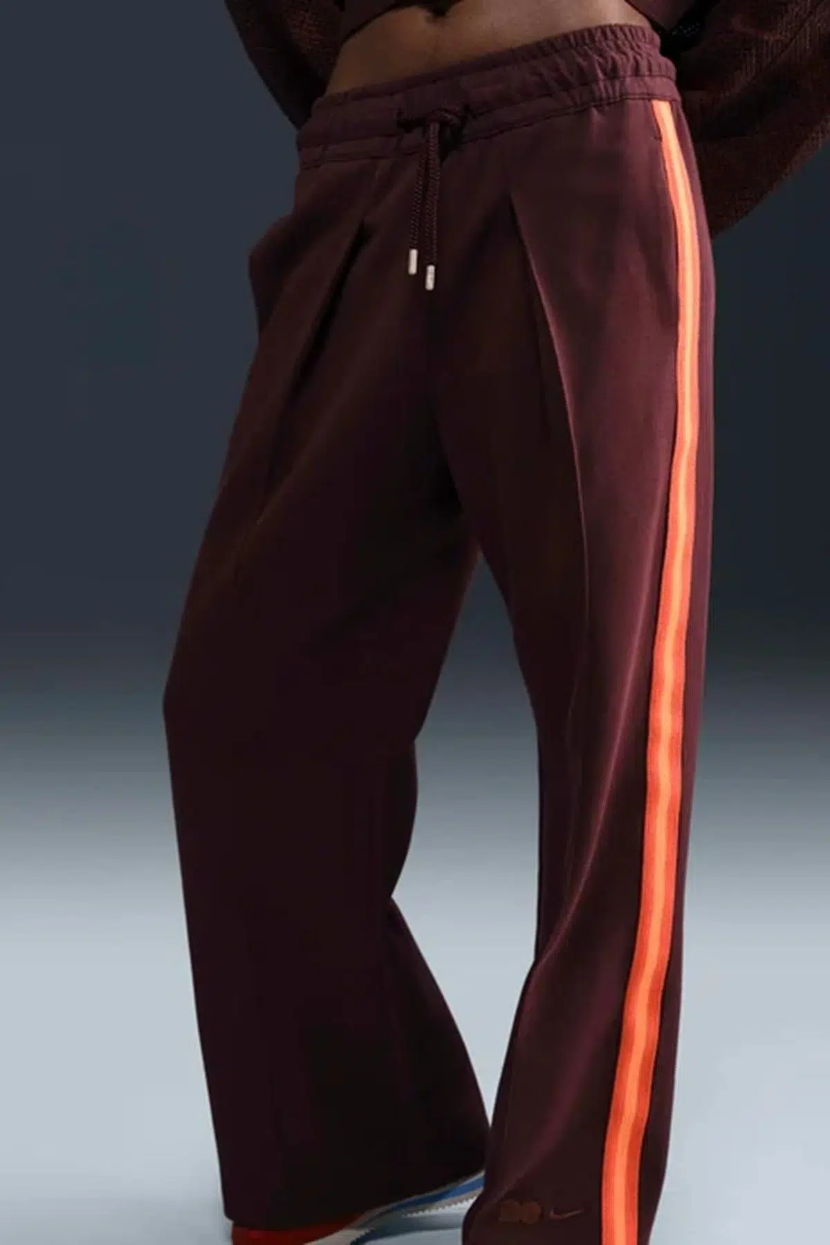 Nike Naomi Osaka High Waisted Loose Knit Trousers Bol Kesim Kadın Eşofman Altı Bordo