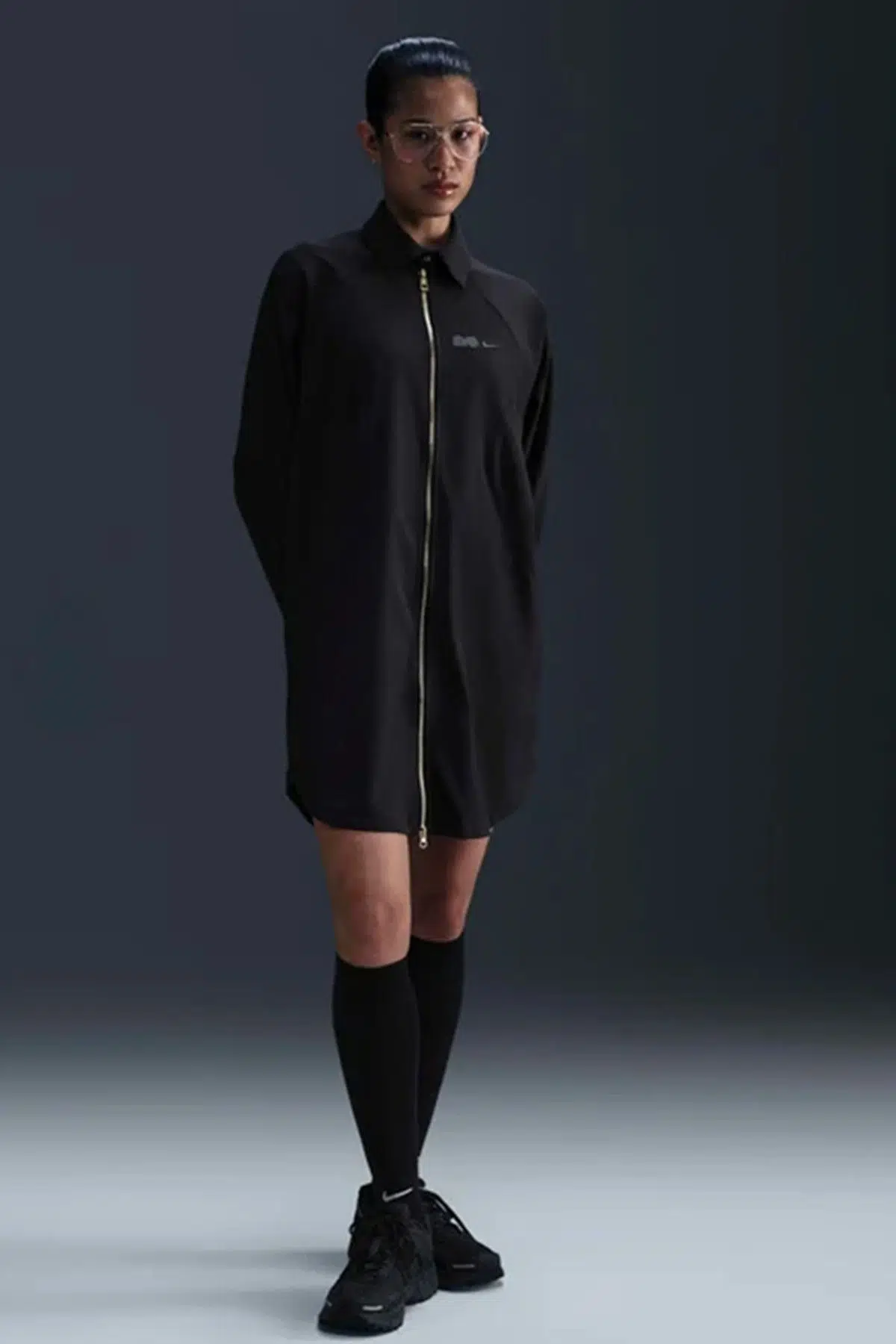 Nike Naomi Osaka Oversized Dress Gold Fermuar Bol Kesim Kadın Elbise Siyah