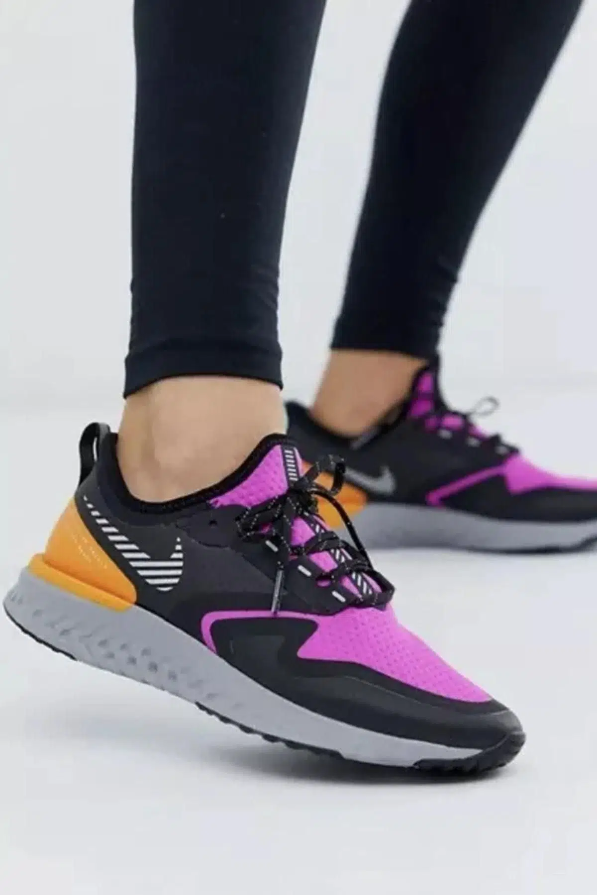Nike Odyssey React 2 Shield Womens Running Reflektörlü Kadın Su itici Koşu Ayakkabısı Siyah