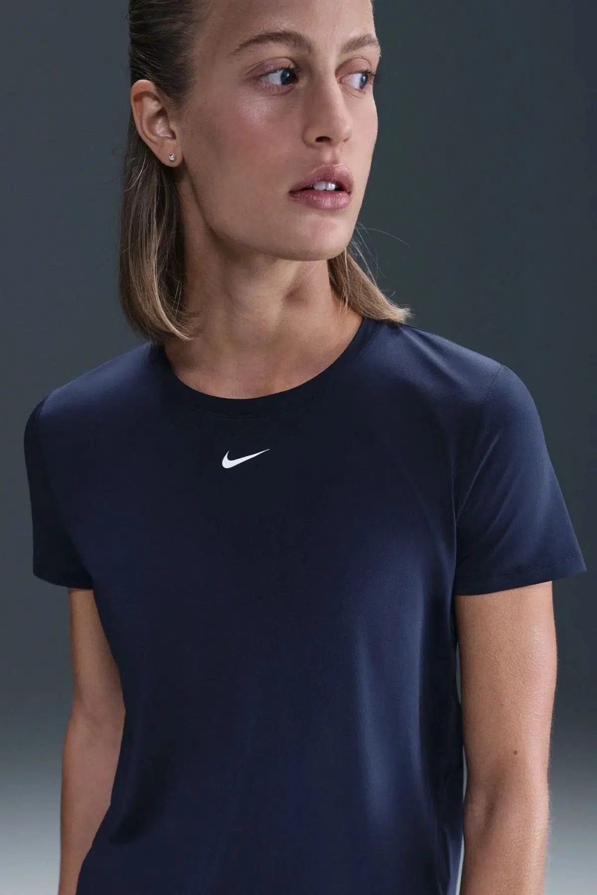 Nike One Classic Training Dri-Fit T-shirt Kadın Antrenman Tişört Lacivert