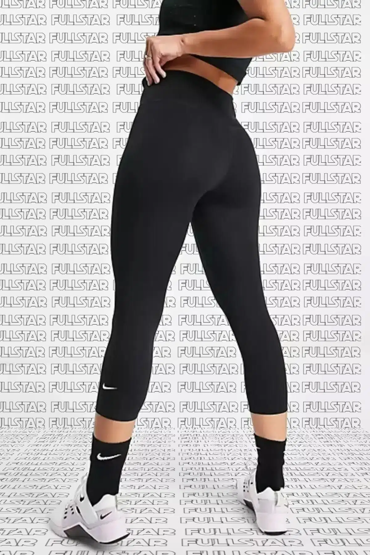 Nike One Performance Capri Leggings Toparlayacı Kısa Kadın Siyah Tayt