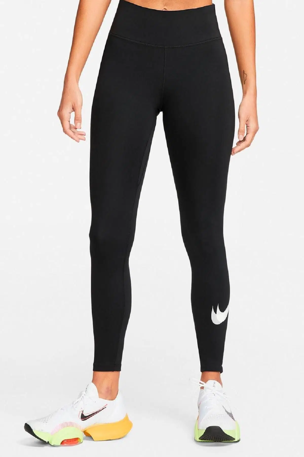 Nike One Performance Dance Leggings Dri-Fit Toparlayıcı İç Cepli Siyah Tayt
