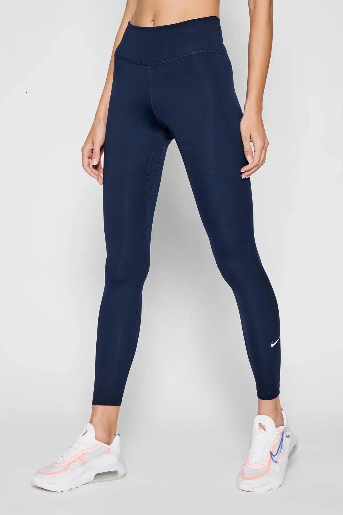 Nike One Performance Training Dri-Fit Leggings Toparlayıcı İç Cepli Lacivert Tayt