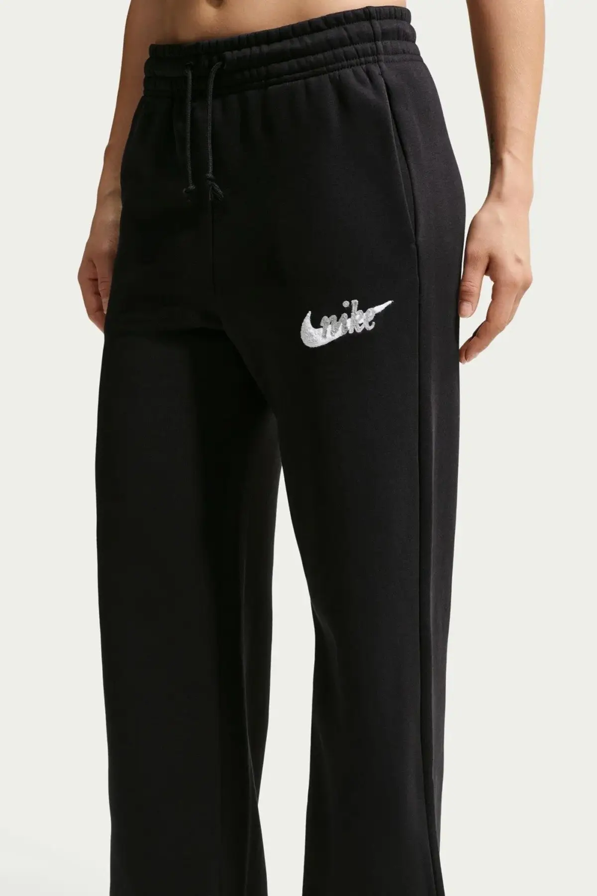 IM9836-010 Nike Phoenix Fleece HR Logo Womens Pant.Geniş Paça Pamuklu Kadın Eşofman Altı Siyah