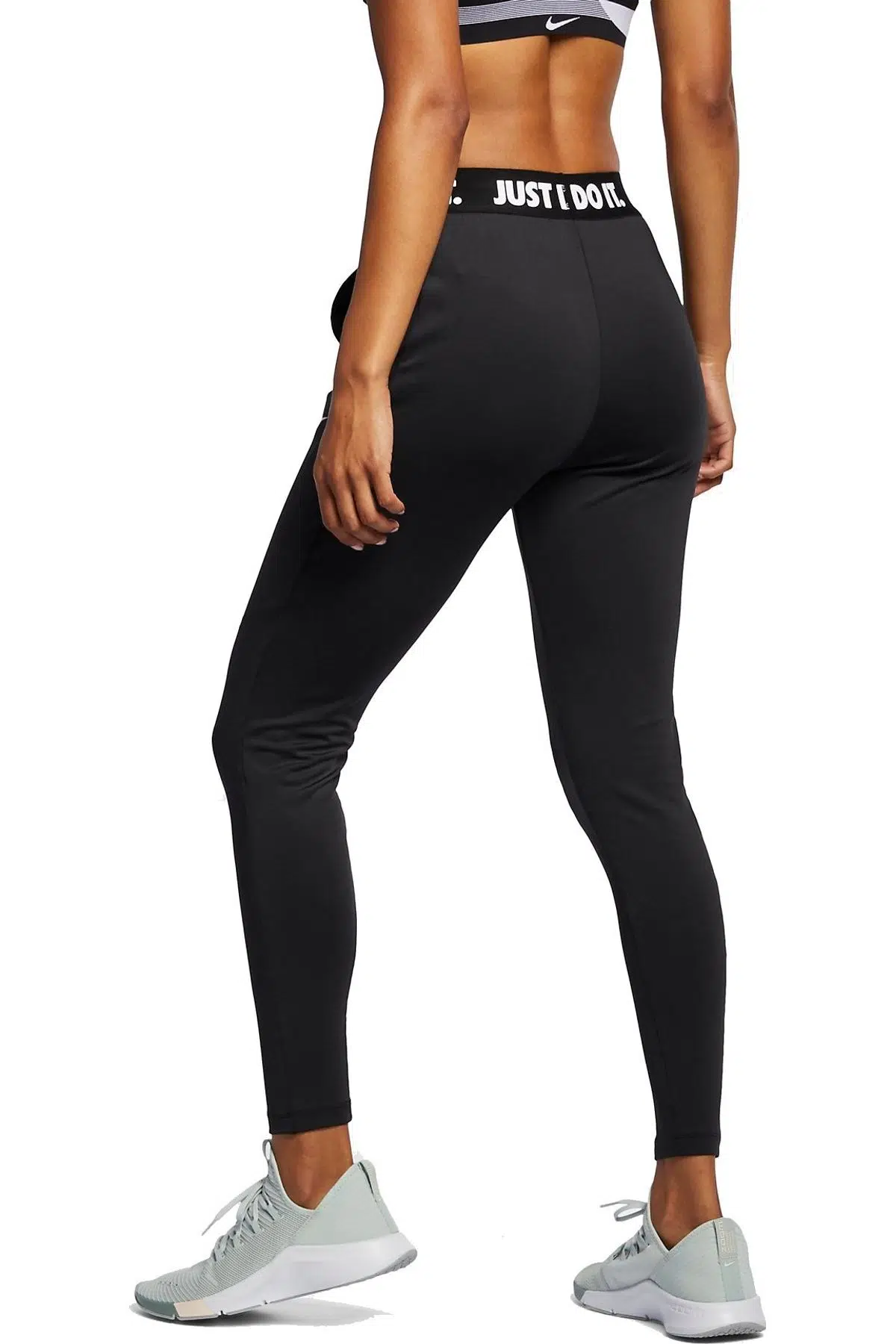 Nike Power Kadın Antrenman Eşofman Altı Siyah Dri-Fit AQ0359-010
