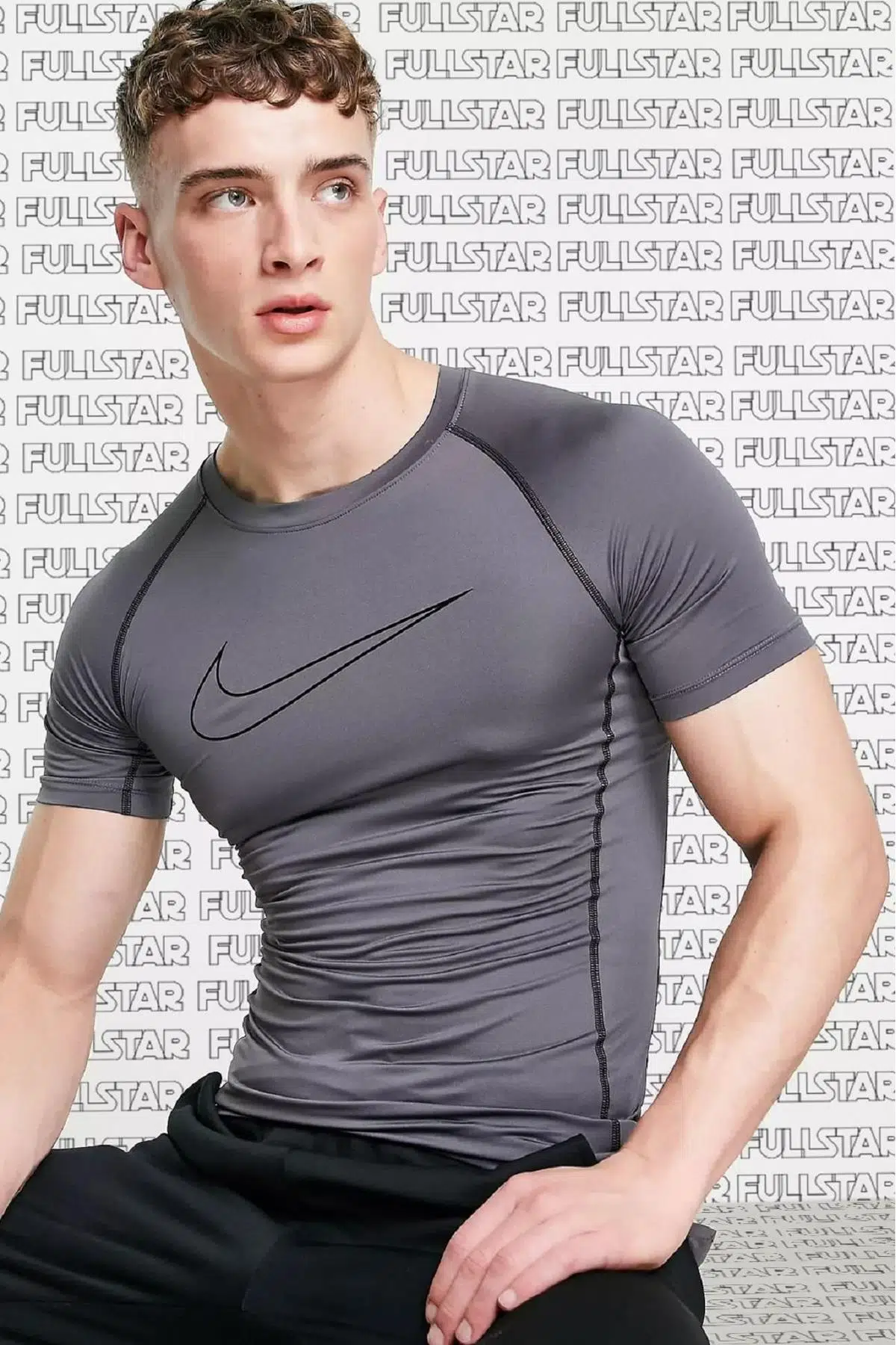 Nike Pro Dri Fit Tight Fit Short Sleeve Top Slim Fit Erkek Body Tişört Gri Antrasit