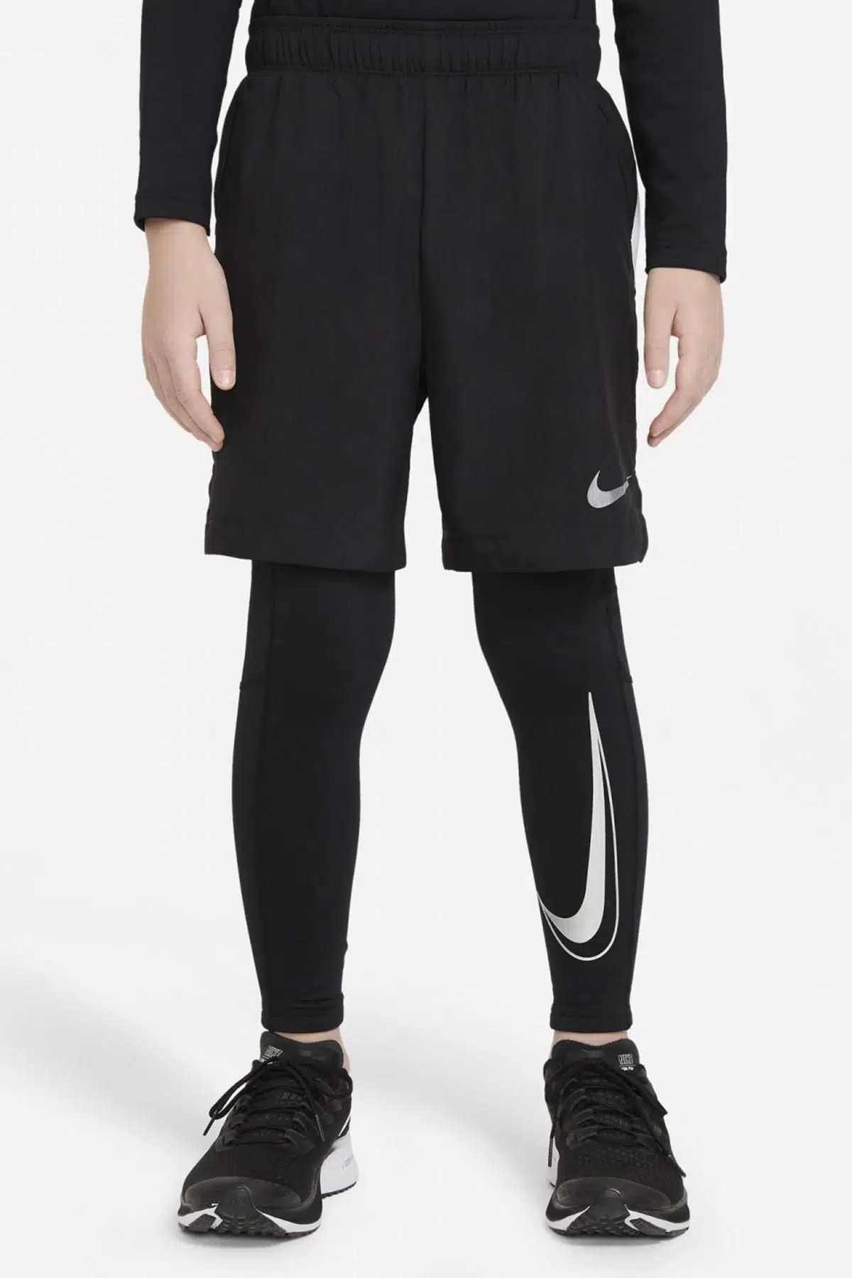 Nike Pro Swoosh Sıcak Tutan Çocuk Taytı Siyah