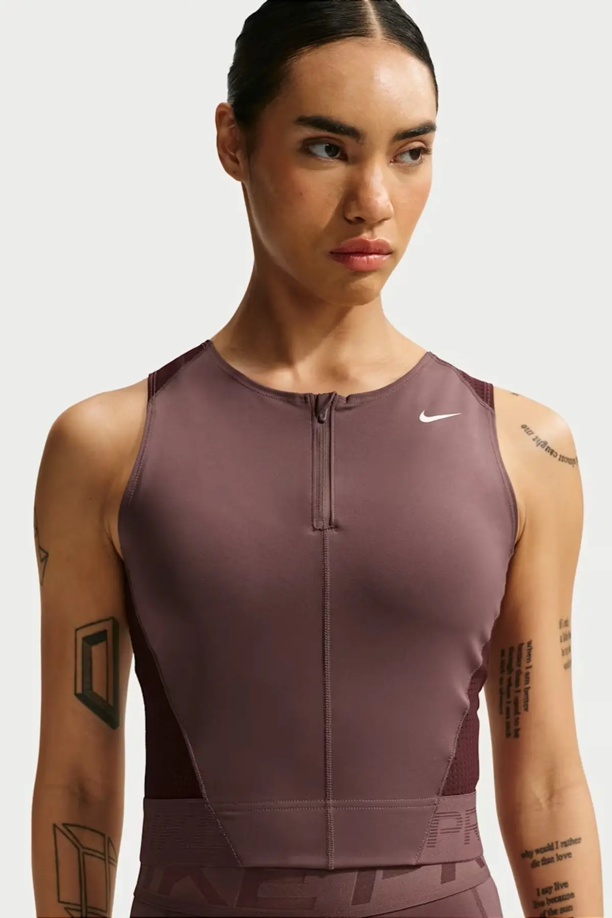 IB8949-502 Nike Pro Women's Dri Fit Tank Top Çeyrek Fermuar Kadın Antreman Atleti Kahverengi
