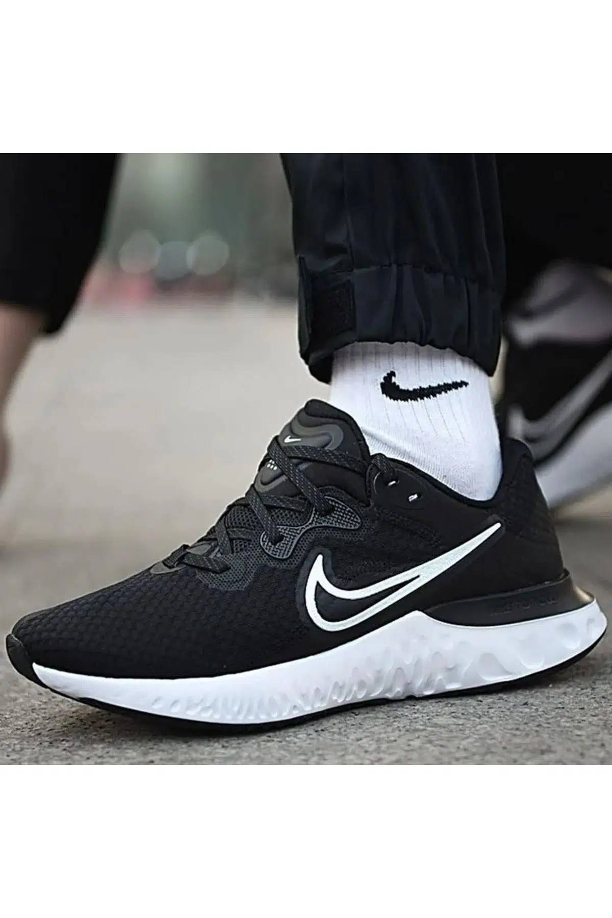 Nike Renew Run 2 Erkek Koşu Ayakkabısı Siyah